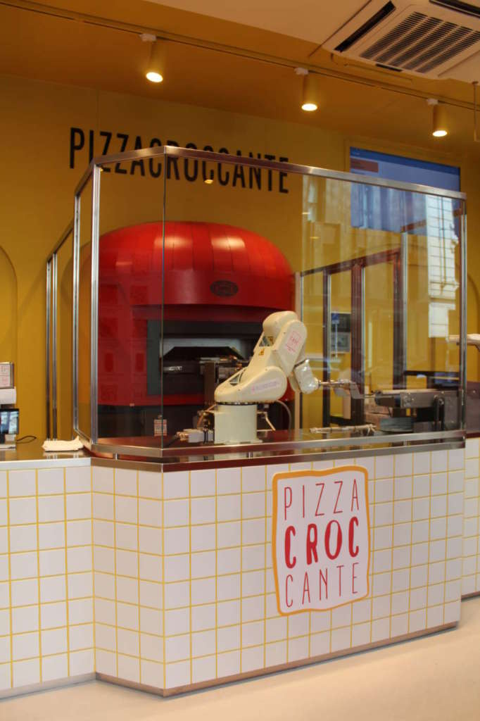 2 Pizzeria croccante robot pizza gennaio 2024